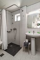 Atlantis City Hotel