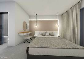 Atlantis City Hotel