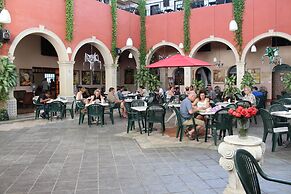 Hotel Doralba Inn