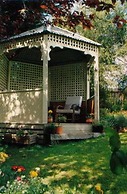 Mooltan House
