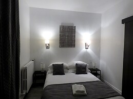 Hotel L'Escale des Alpilles