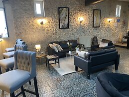 Hotel L'Escale des Alpilles