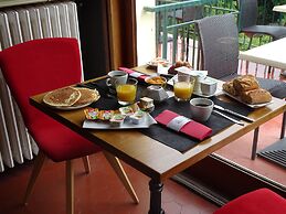 Logis Hôtel AMBROISE