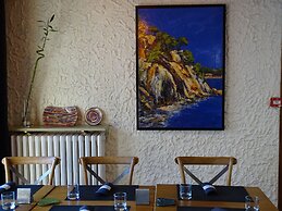 Logis Hôtel AMBROISE