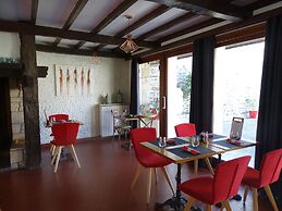 Logis Hôtel AMBROISE