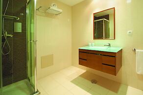 Real Marina Residence