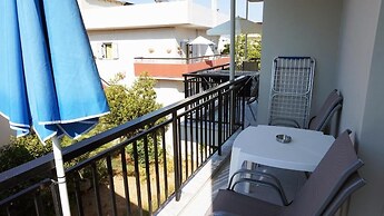 Niriis Hotel