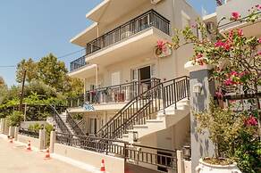 Niriis Hotel