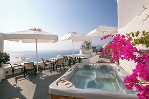 Alexander's Suites
