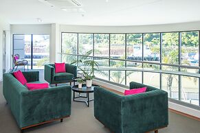 Portside Hotel
