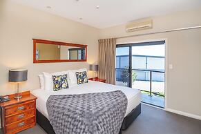 Portside Hotel