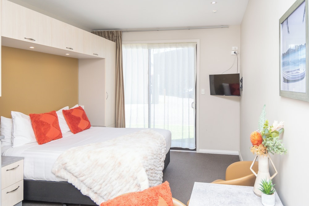 Portside Hotel