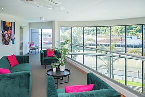 Portside Hotel