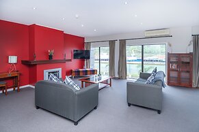 Portside Hotel