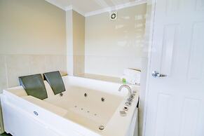 Aotea Motor Lodge