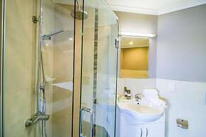 Aotea Motor Lodge
