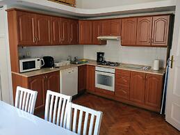 Apartments Tynska 7