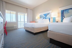 Cedar Point's Hotel Breakers
