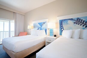 Cedar Point's Hotel Breakers