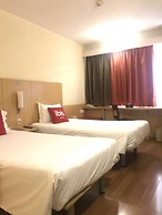 ibis Chengdu Yongfeng Hotel