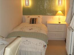 Shawlee Cottage
