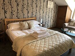 The Crooked Inn