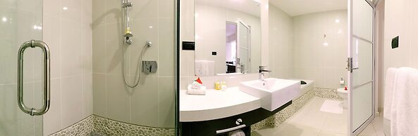 First Landing Beach Resort and Villas