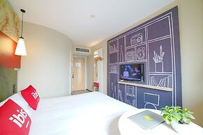 ibis Chengdu Kehua Hotel