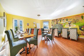 The Iona Inn