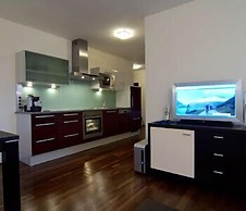 Appartements De Luxe Schluga
