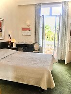Hôtel des Mimosas