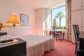 Hôtel des Mimosas
