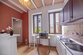 Kasteli Suites