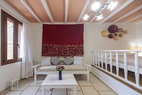 Kasteli Suites