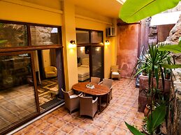 Kasteli Suites