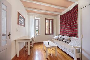 Kasteli Suites