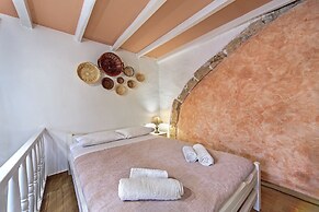 Kasteli Suites