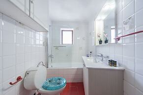 Kasteli Suites