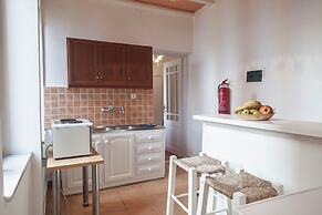 Kasteli Suites