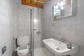 Kasteli Suites
