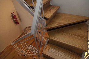Kasteli Suites