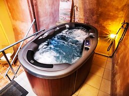 Kasteli Suites