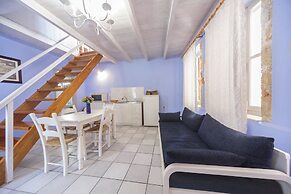 Kasteli Suites