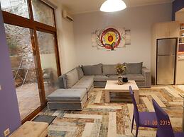Kasteli Suites