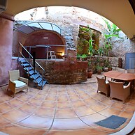 Kasteli Suites