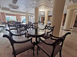 Edom Hotel