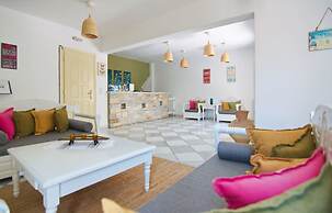 Camara Hotel