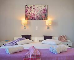 Camara Hotel