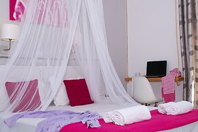 Camara Hotel