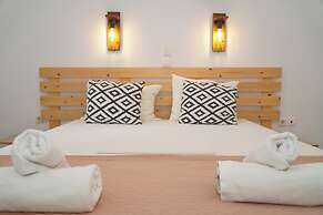 Camara Hotel